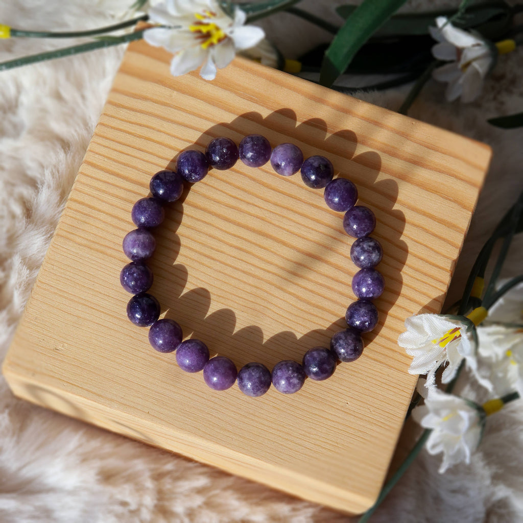 Lepidolite Round Beaded Bracelet 8 mm