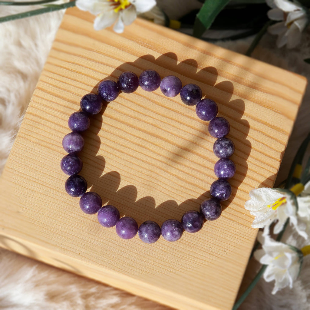 Lepidolite Round Beaded Bracelet 8 mm