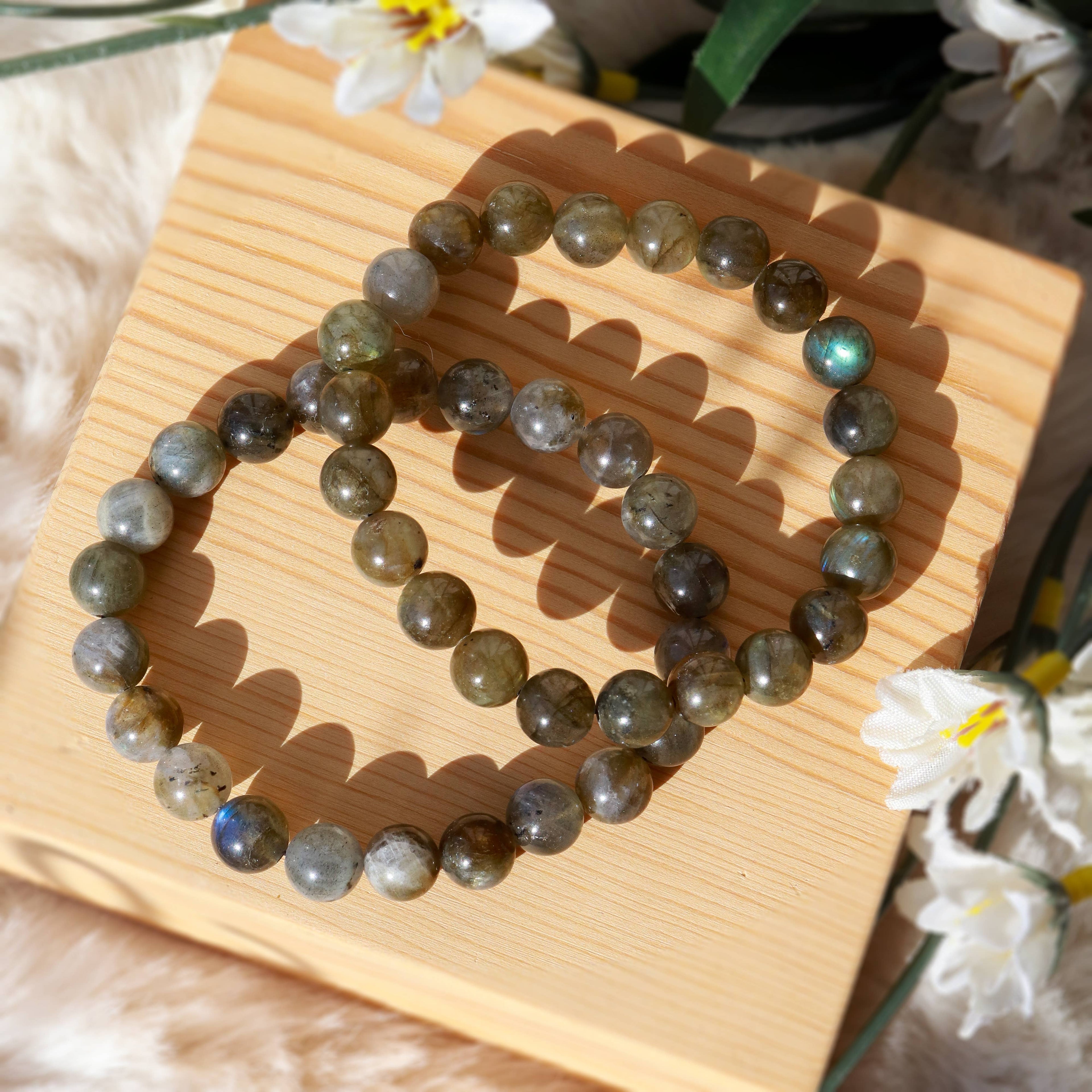 Labradorite Round Beaded Bracelet 8 mm