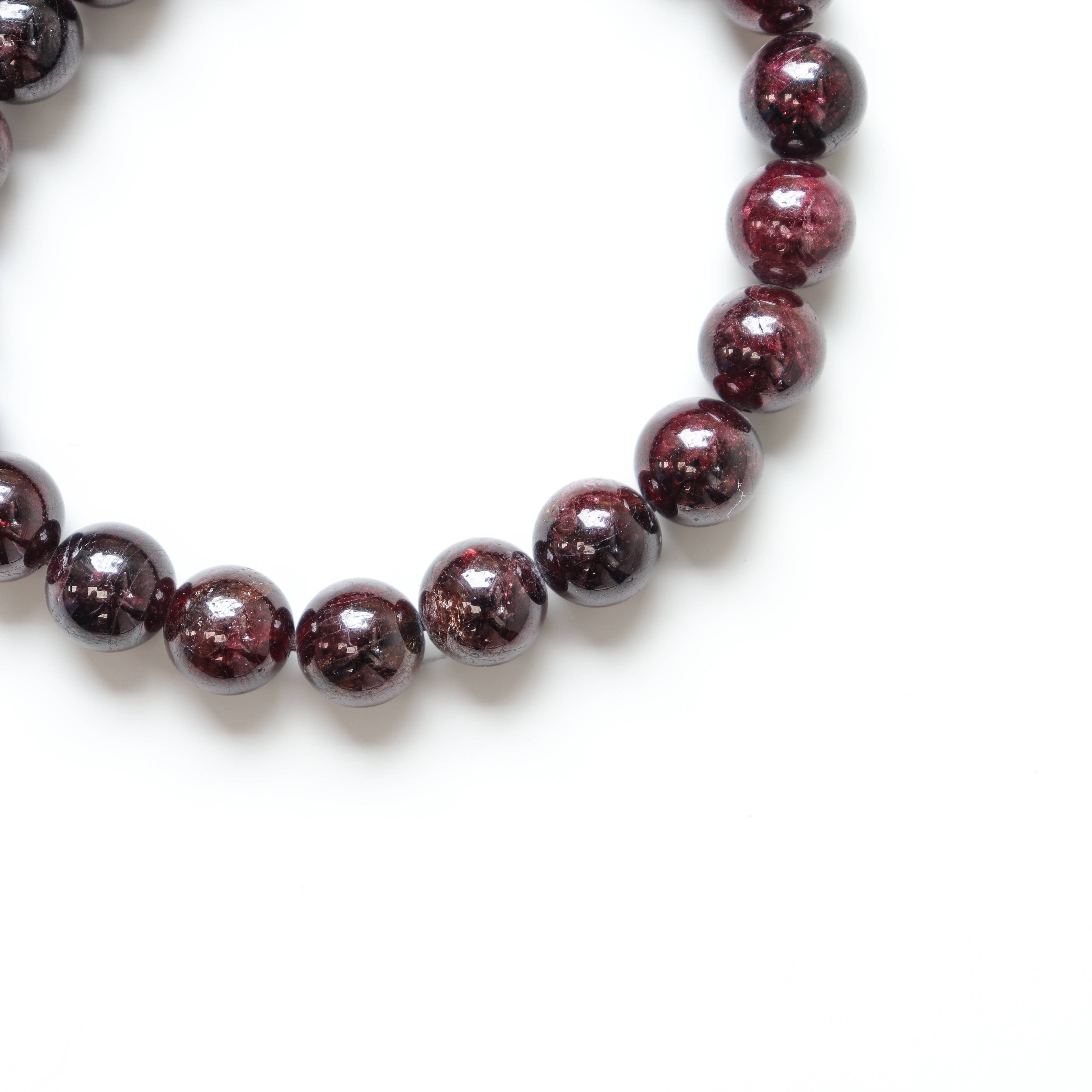 Garnet Round Beaded Bracelet 8 mm