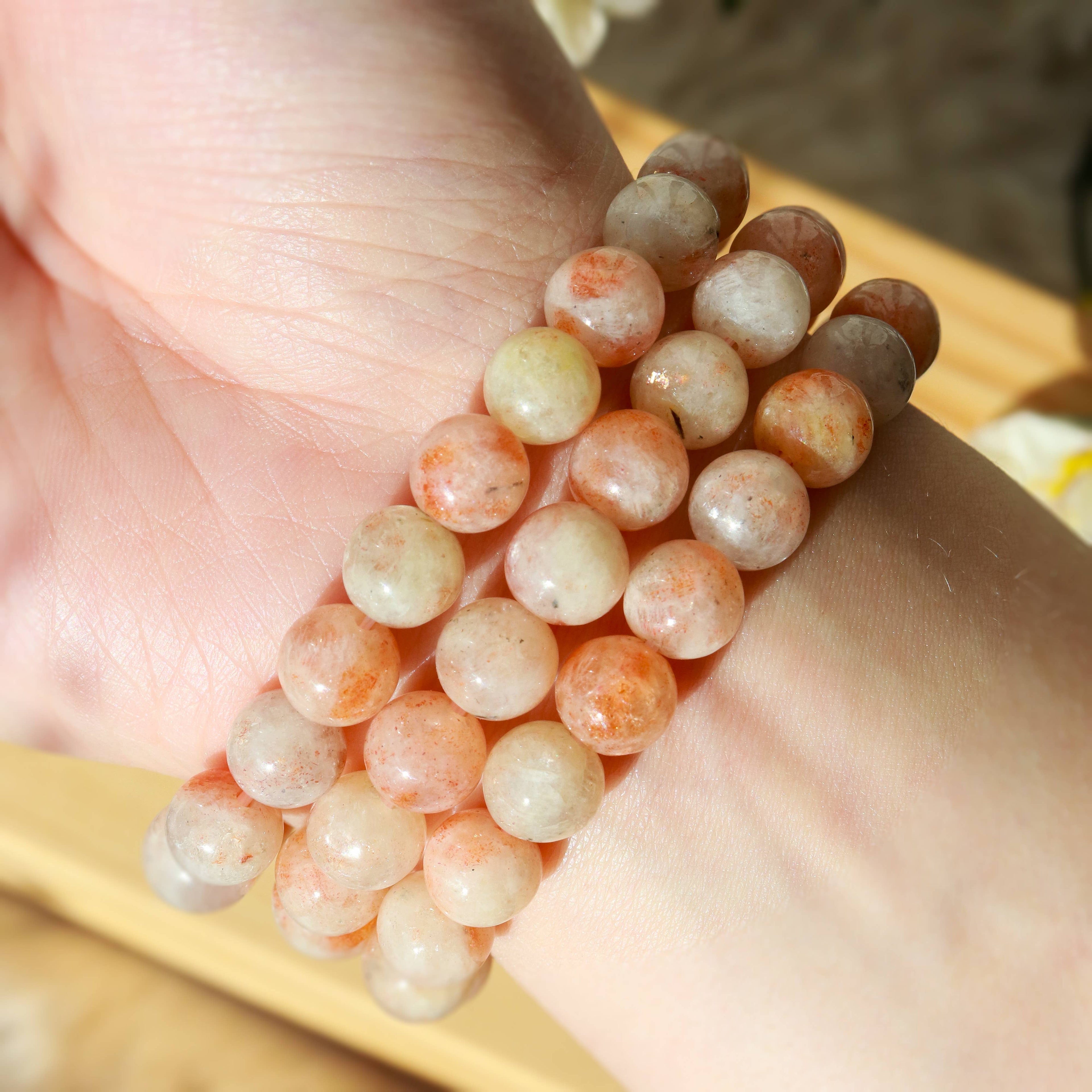 Sun Stone Round Beaded Bracelet 8 mm