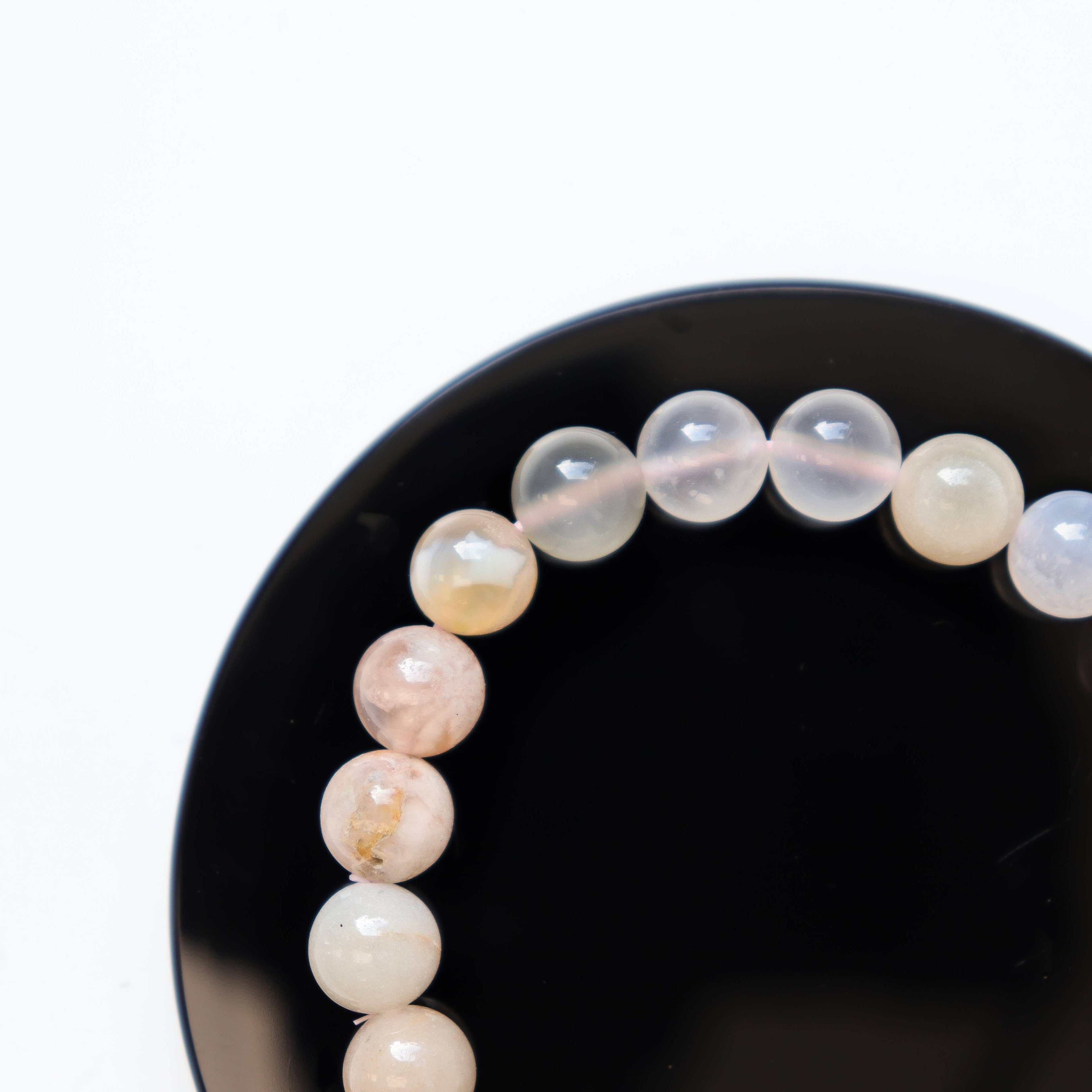 Flower Agate Round Beaded Bracelet Size: 8 mm