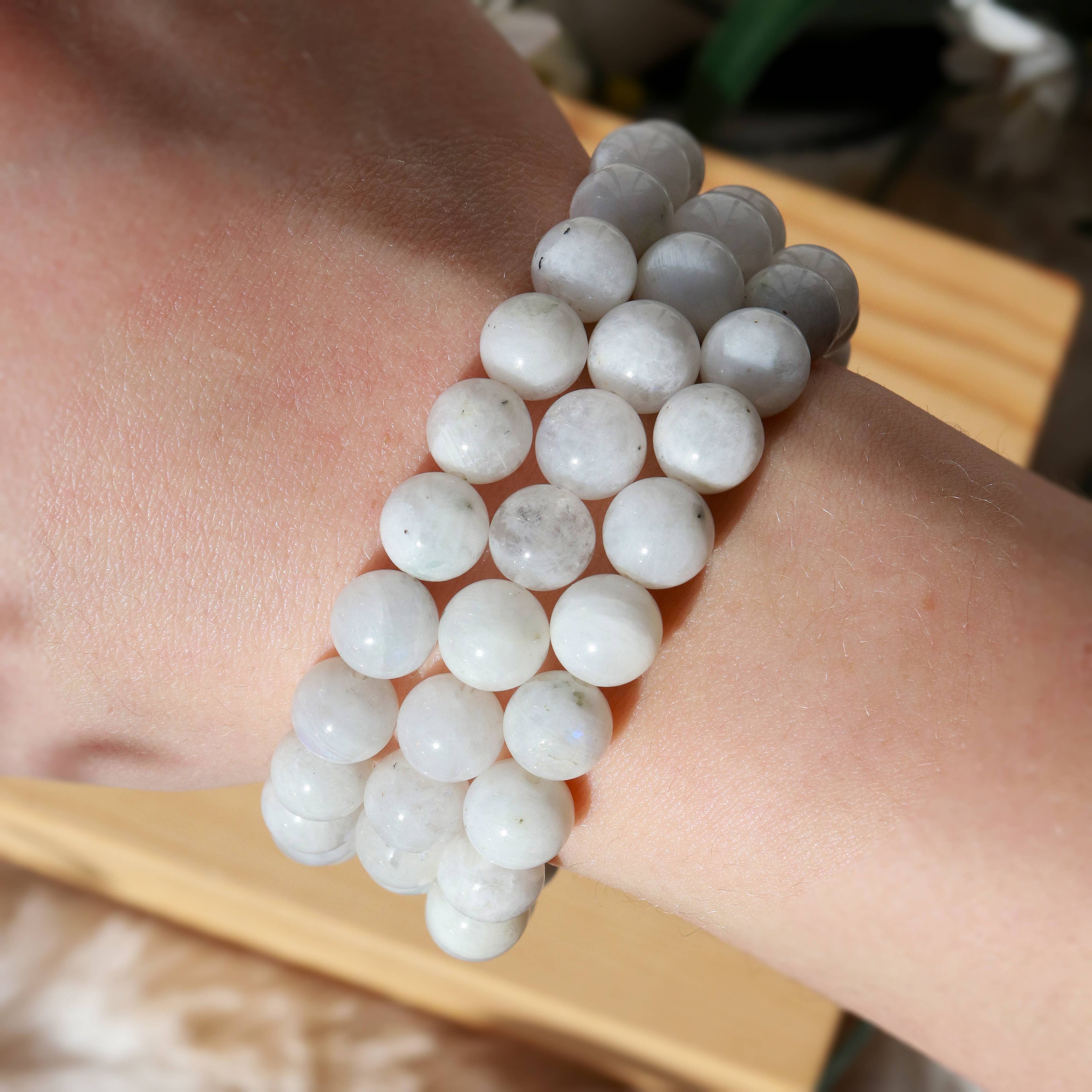 Rainbow Moonstone Round Beaded Bracelet 8 mm