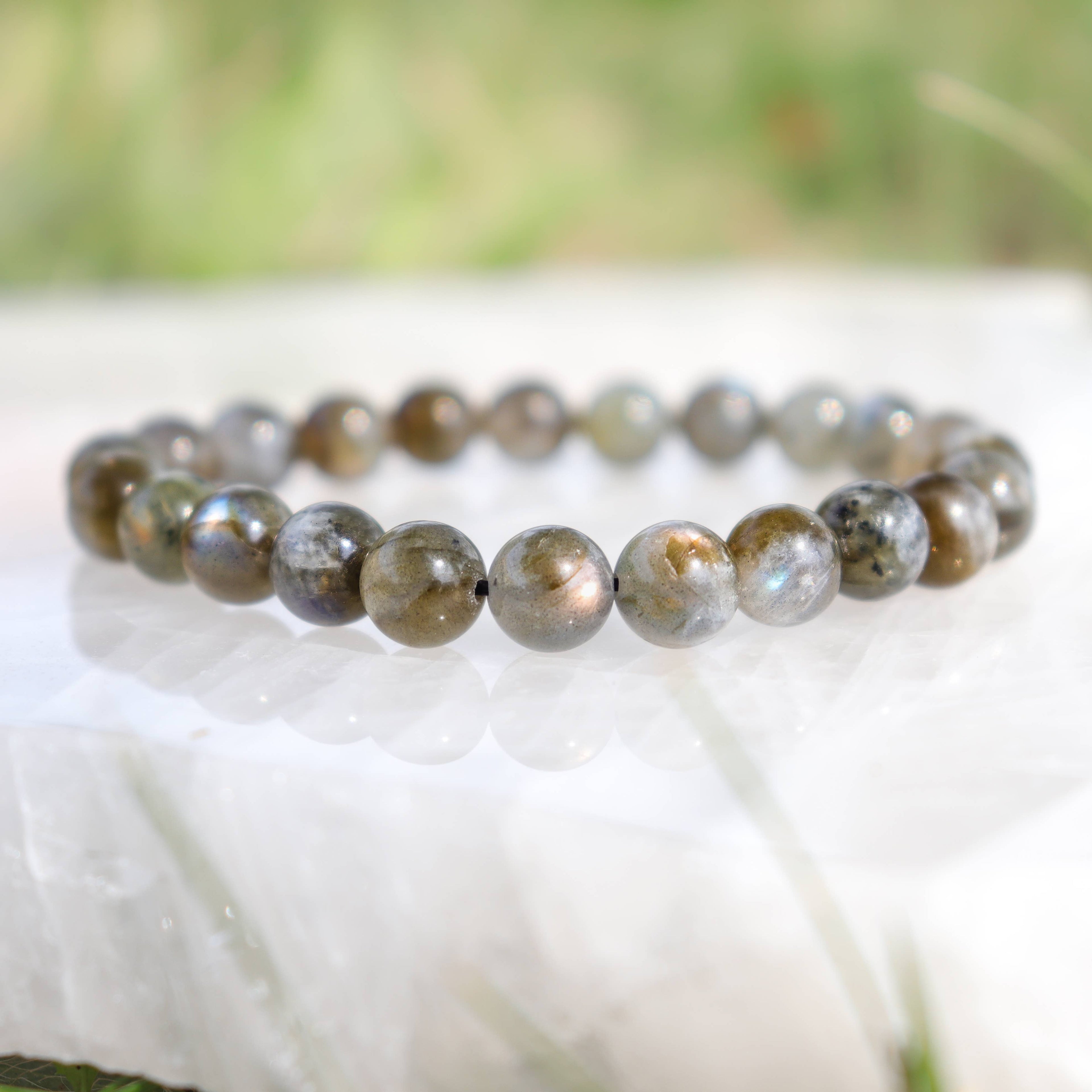 Labradorite Round Beaded Bracelet 8 mm