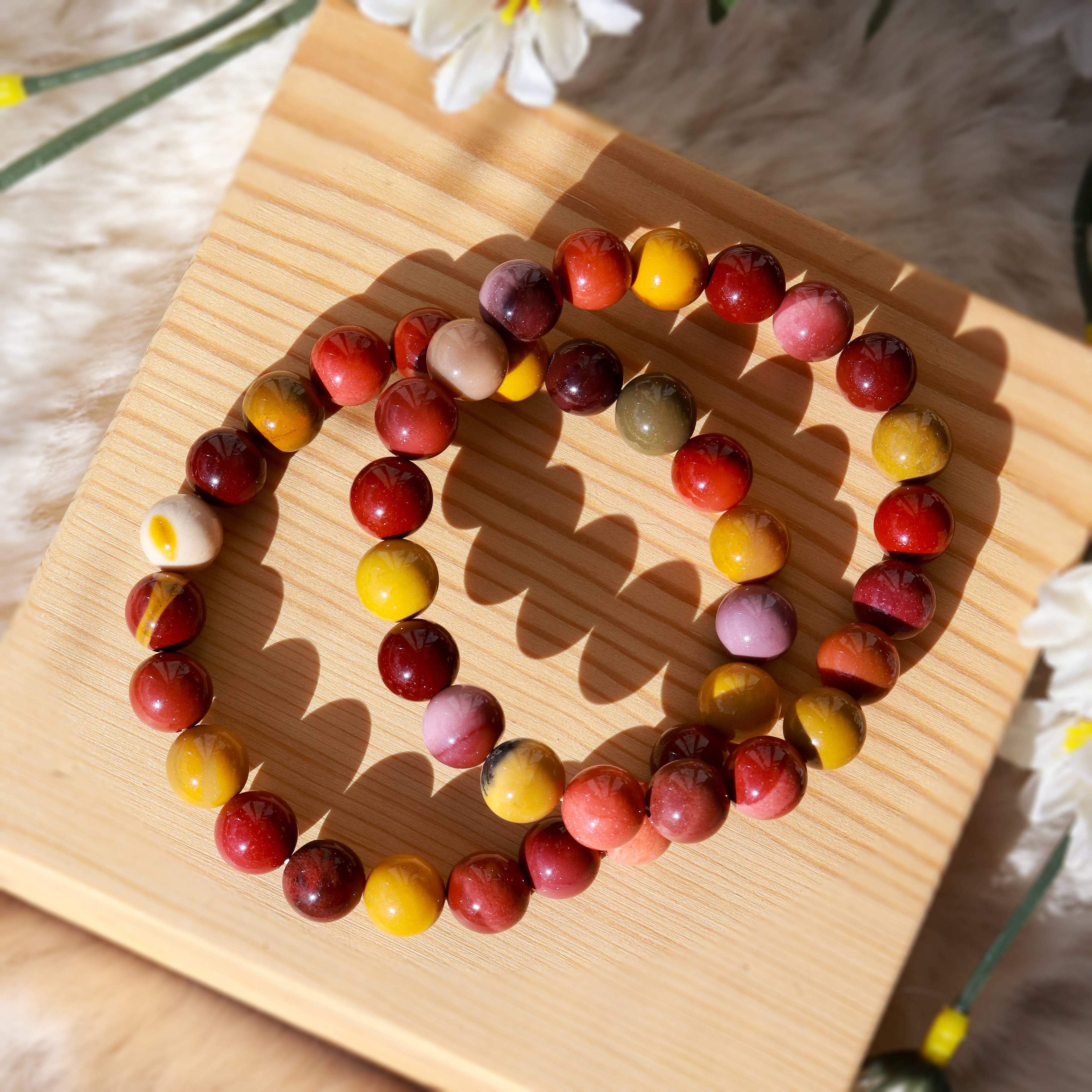 Mookaite Round Beaded Bracelet 8 mm