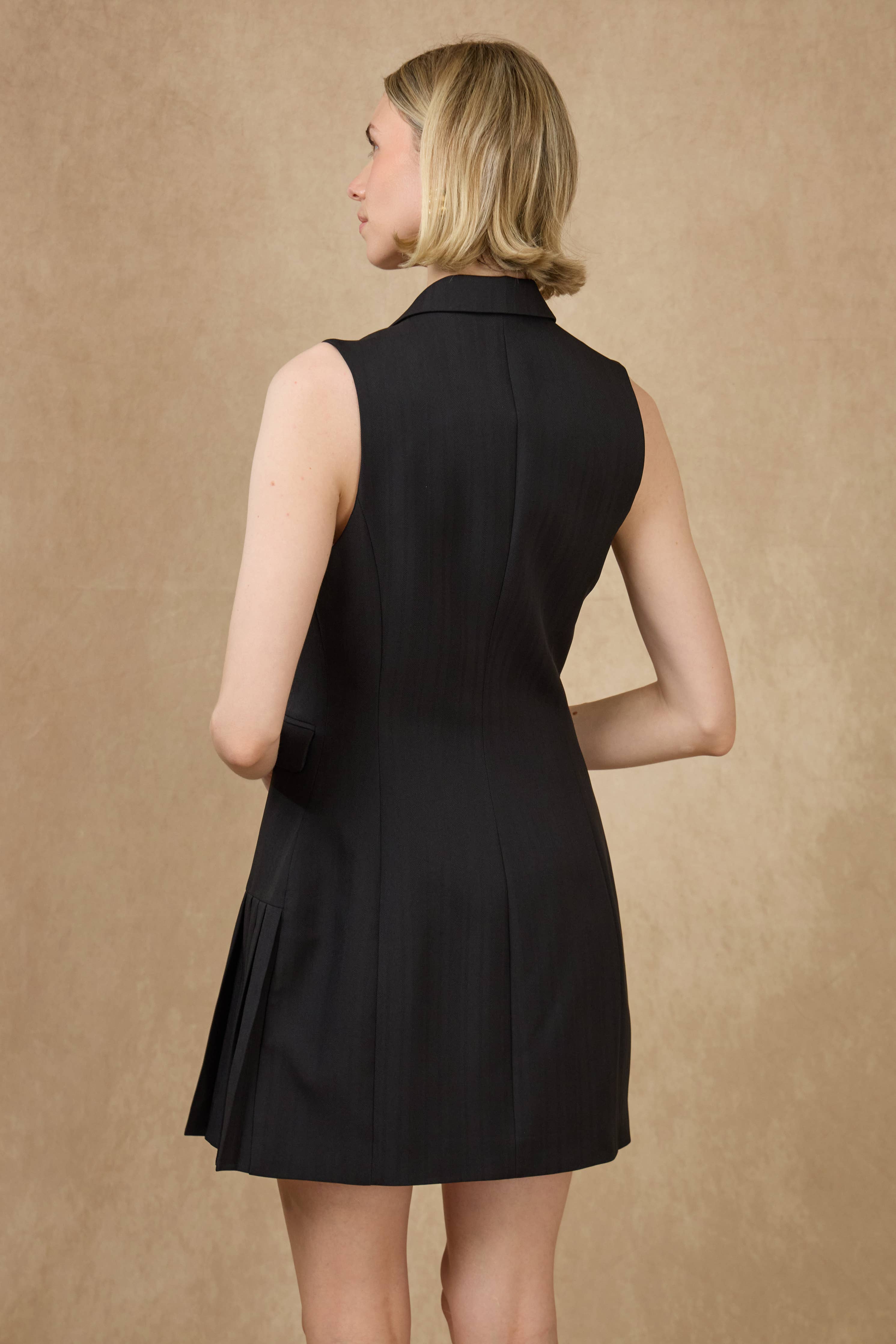 Zoe Sleeveless blazer dress | Color: Noir or Black