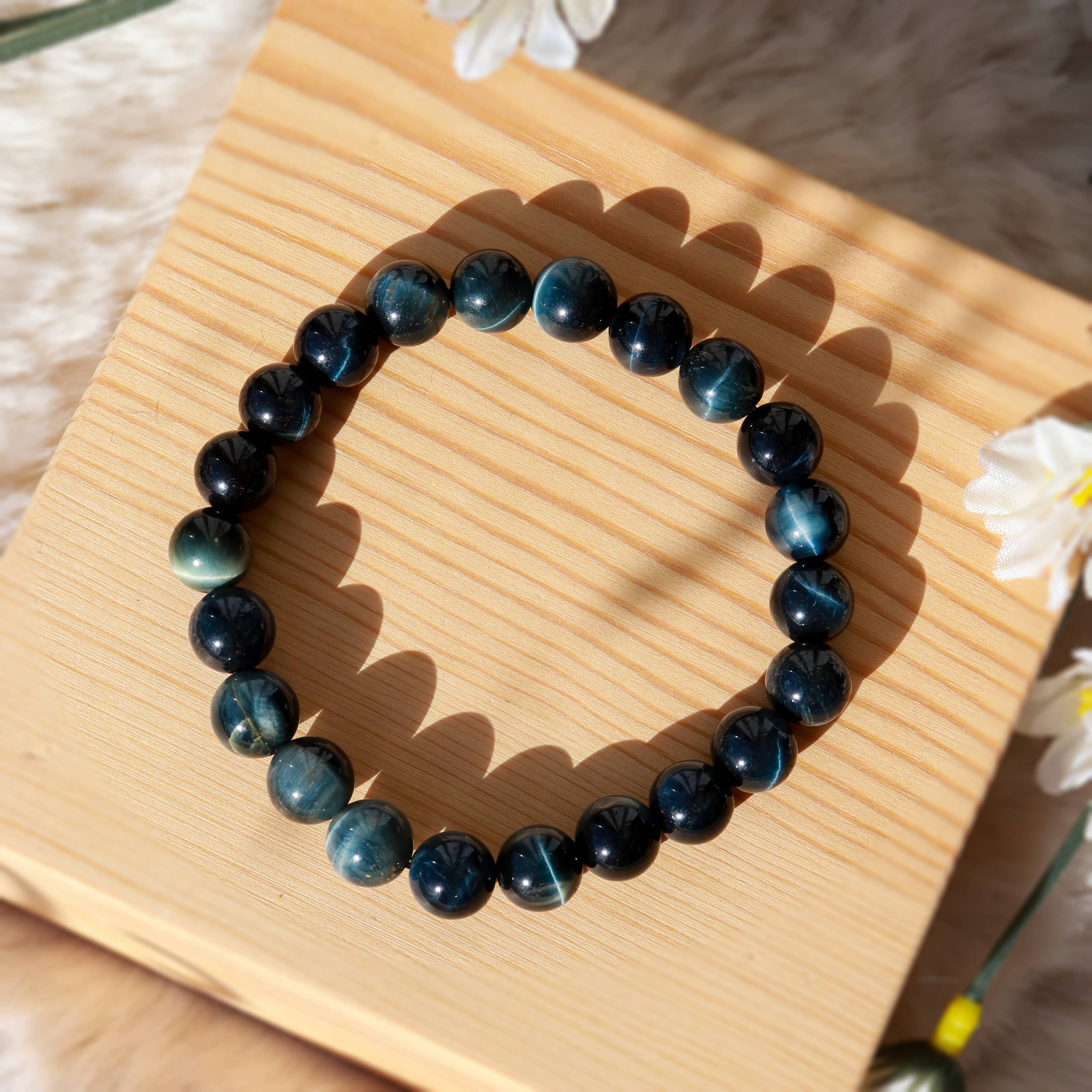 Blue Tigers Eye Bracelet 8 mm
